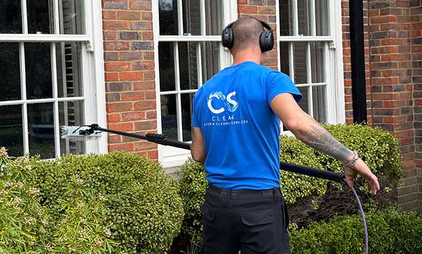 Professional window cleaning in Surrey